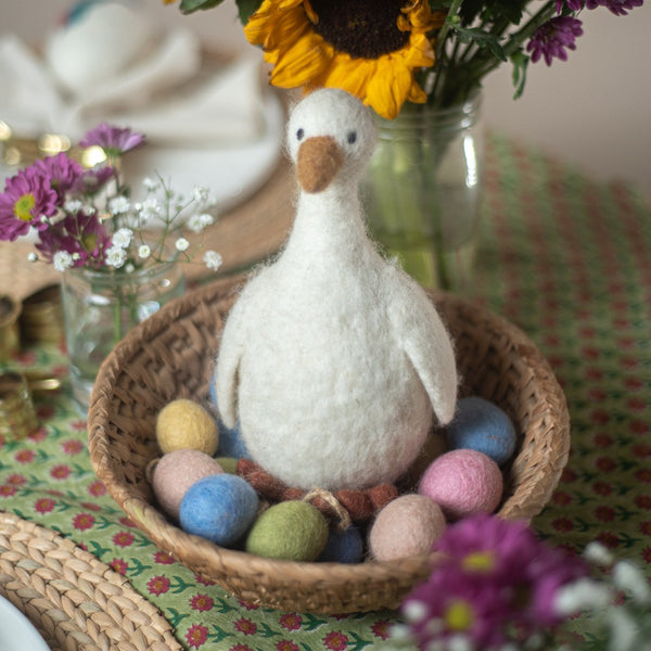 Easter Goose - White