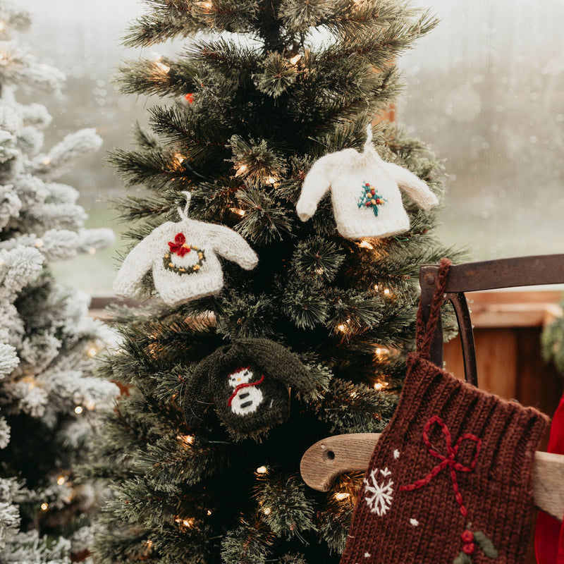 Sweater ornament Wreath - Cream White