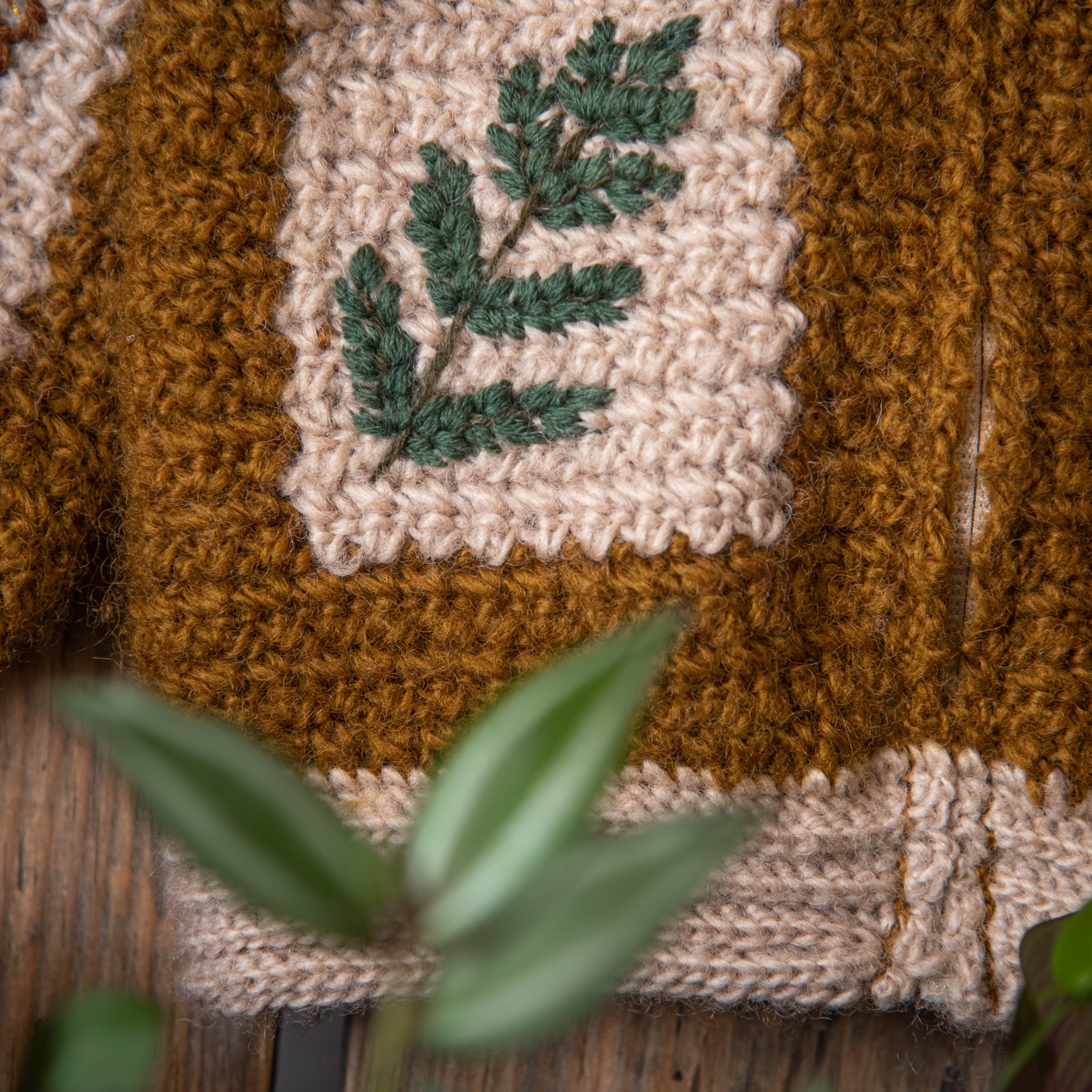 Bugs Life jacket - Amber | Wool kids jacket with embroidery