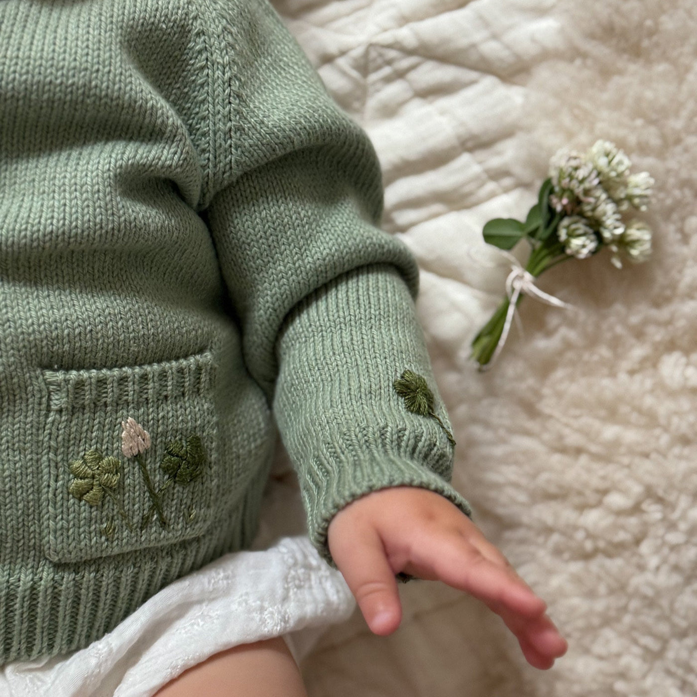 Clover cardigan (Cotton) - Sage | Shirley Bredal Online Shop