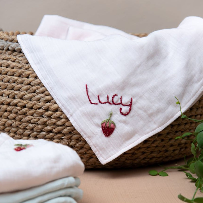 Personalized Softy Blanket with strawberries - Pink