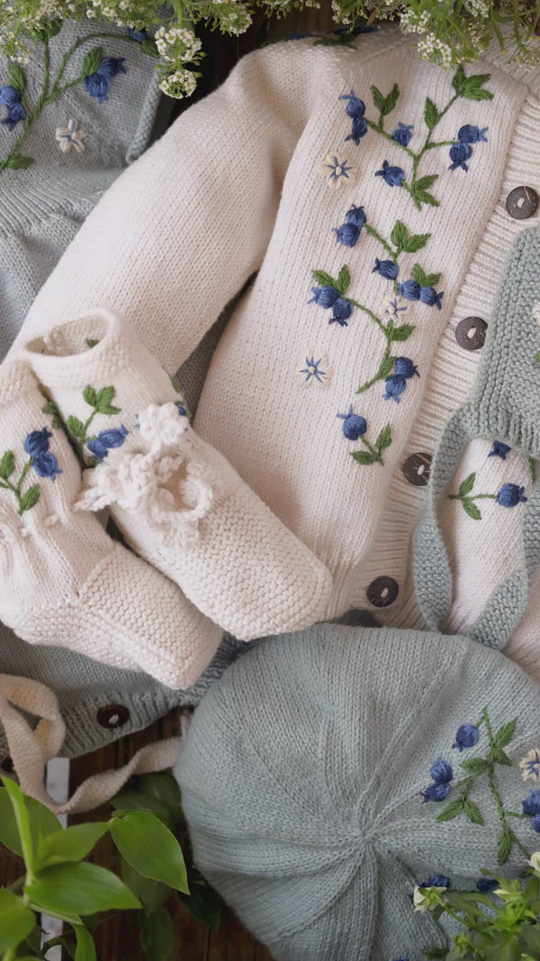Blueberries cardigan (Cotton) - Marshmellow