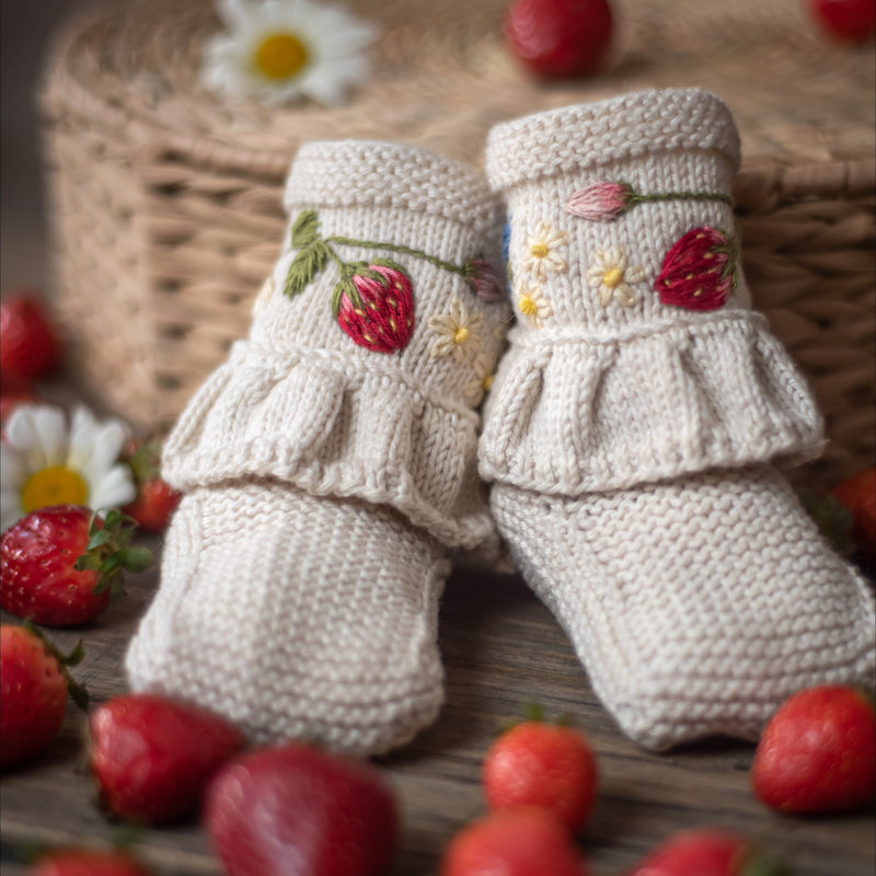 Strawberry footies (Cotton) - Marshmellow
